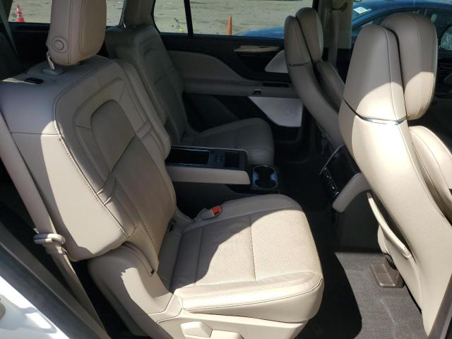 Photo 11 from auction – 2020 LINCOLN AVIATOR RE with VIN 5LM5J7XC3LGL03080