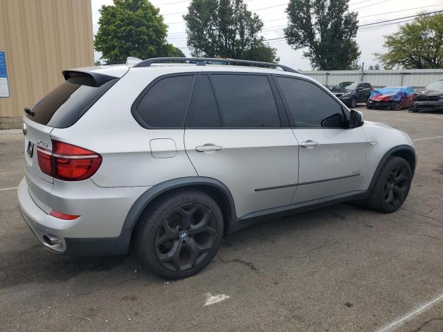 Photo 3 from auction – 2011 BMW X5 XDRIVE3 with VIN 5UXZV4C56BL742488
