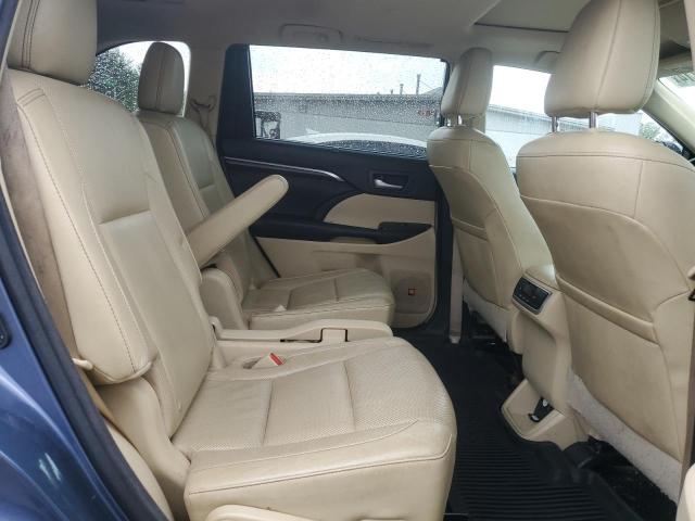 Photo 11 from auction – 2016 TOYOTA HIGHLANDER with VIN 5TDDKRFH1GS355523