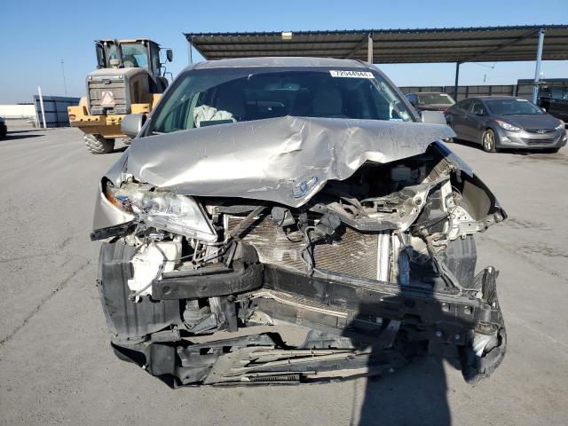 Photo 5 from auction – 2015 TOYOTA SIENNA LE with VIN 5TDKK3DC0FS619728