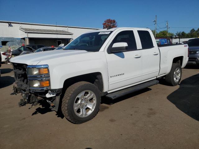 CHEVROLET SILVERADO 2015 with VIN 1GCVKREC8FZ432220 - Photo from auction
