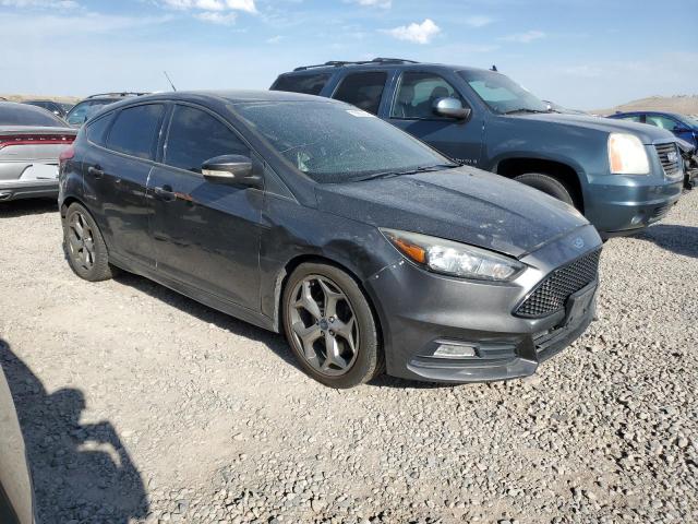Photo 4 from auction – 2016 FORD FOCUS ST with VIN 1FADP3L98GL344196