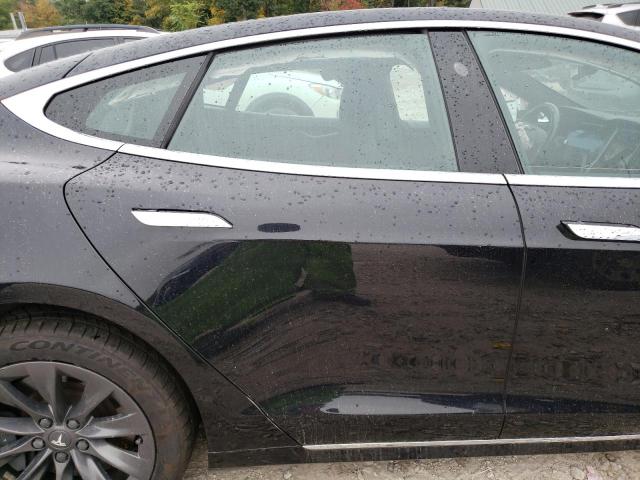 Photo 10 from auction – 2018 TESLA MODEL S with VIN 5YJSA1E22JF277399