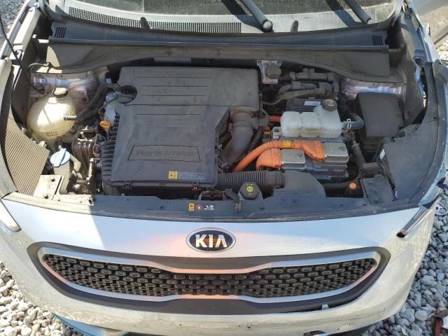 Photo 11 from auction – 2018 KIA NIRO LX with VIN KNDCM3LD2J5153095