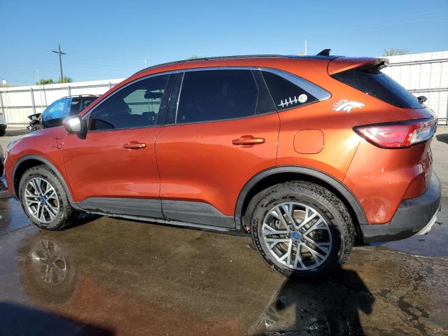 Photo 2 from auction – 2020 FORD ESCAPE SEL with VIN 1FMCU9H93LUA63806