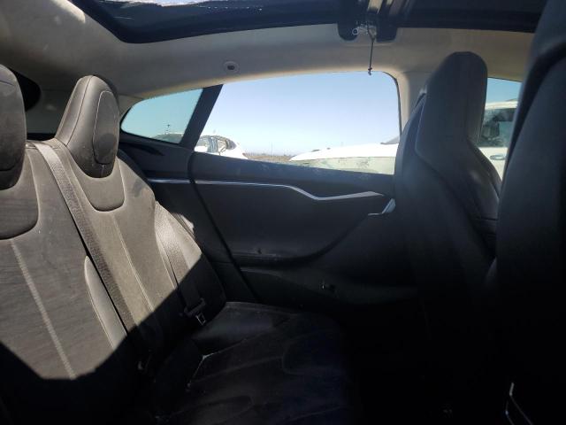 Photo 11 from auction – 2015 TESLA MODEL S with VIN 5YJSA1E1XFF115731