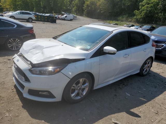 FORD FOCUS ST 2015 with VIN 1FADP3L9XFL349253 - Photo from auction
