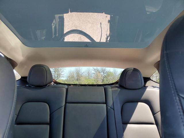 Photo 10 from auction – 2022 TESLA MODEL Y with VIN 7SAYGDEE7NA016893