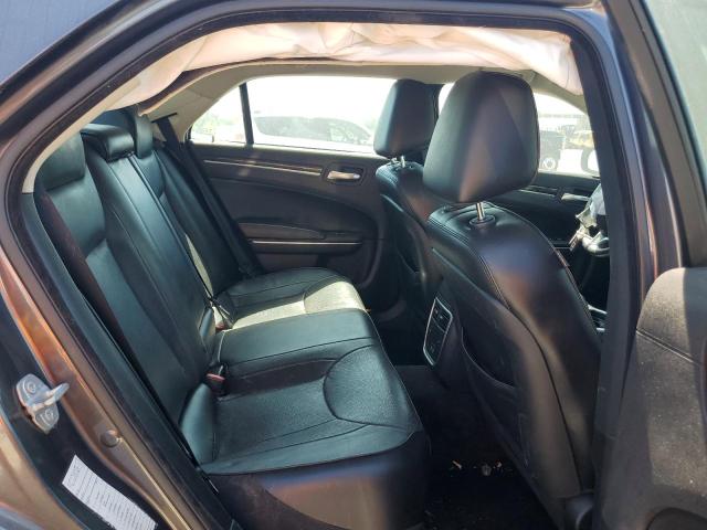 Photo 10 from auction – 2018 CHRYSLER 300 LIMITE with VIN 2C3CCAKG9JH268437