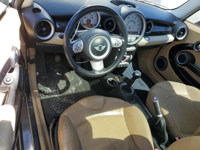 Photo 8 from auction – 2007 MINI COOPER with VIN WMWMF33517TL67990