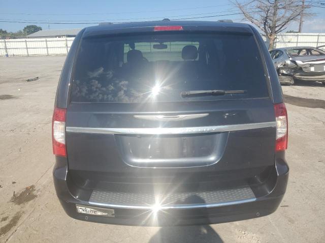 Photo 6 from auction – 2013 CHRYSLER TOWN & COU with VIN 2C4RC1CG5DR818901