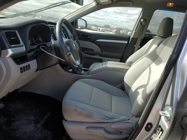 Photo 7 from auction – 2016 TOYOTA HIGHLANDER with VIN 5TDZKRFH5GS137798