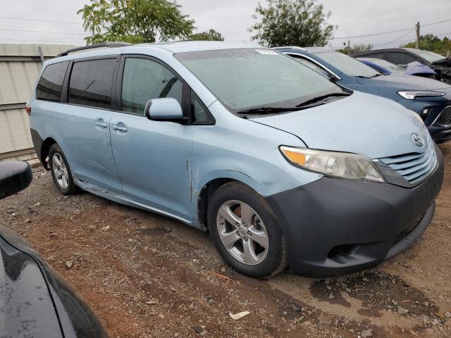 Photo 4 from auction – 2016 TOYOTA SIENNA LE with VIN 5TDKK3DC5GS722533