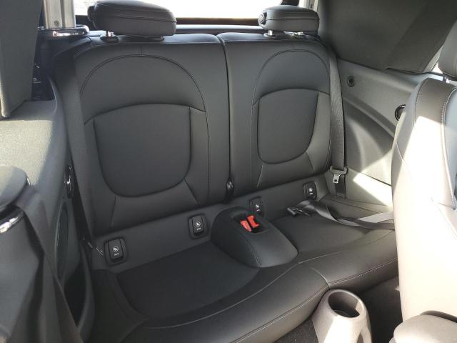 Photo 10 from auction – 2020 MINI COOPER S with VIN WMWWJ5C05L3L74698