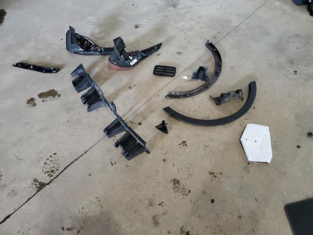 Photo 13 from auction – 2019 FORD ESCAPE SE with VIN 1FMCU0GD4KUB91455