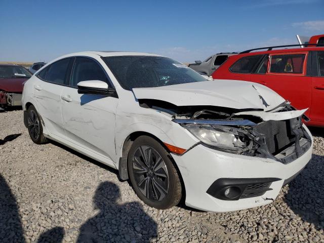 Photo 4 from auction – 2017 HONDA CIVIC EX with VIN 2HGFC1F38HH635792