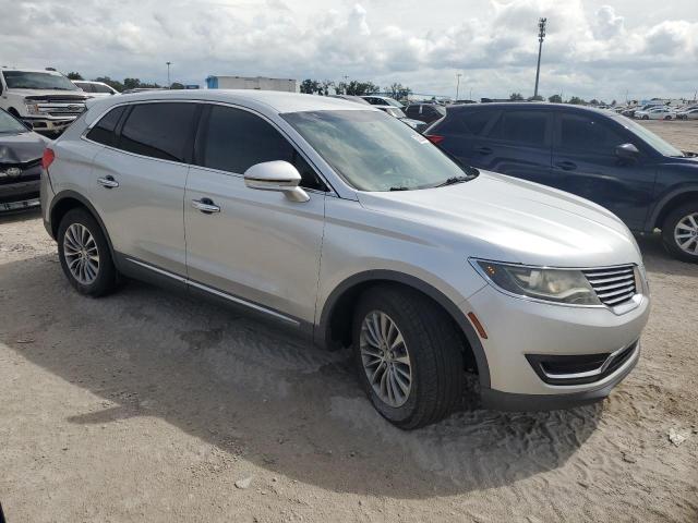 Photo 4 from auction – 2017 LINCOLN MKX SELECT with VIN 2LMPJ6KR2HBL29545
