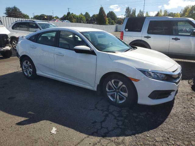 Photo 4 from auction – 2016 HONDA CIVIC LX with VIN 19XFC2F5XGE083602