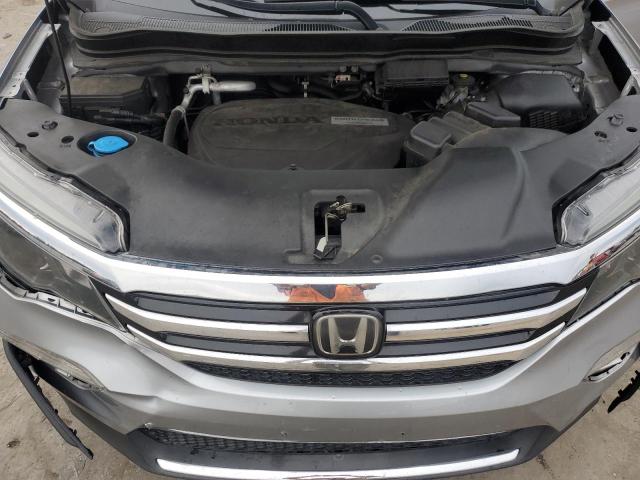 Photo 12 from auction – 2017 HONDA PILOT ELIT with VIN 5FNYF6H08HB038579