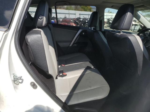 Photo 11 from auction – 2016 TOYOTA RAV4 LIMIT with VIN JTMDFREV9GJ054992
