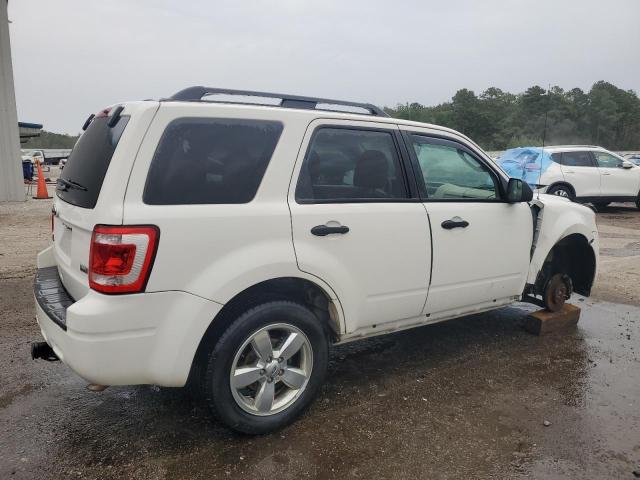 Photo 3 from auction – 2012 FORD ESCAPE XLT with VIN 1FMCU0DG0CKA99237