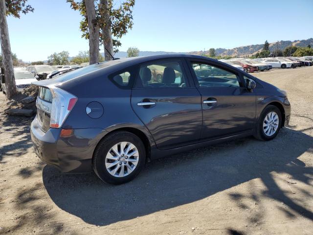 Photo 3 from auction – 2012 TOYOTA PRIUS PLUG with VIN JTDKN3DP8C3012872