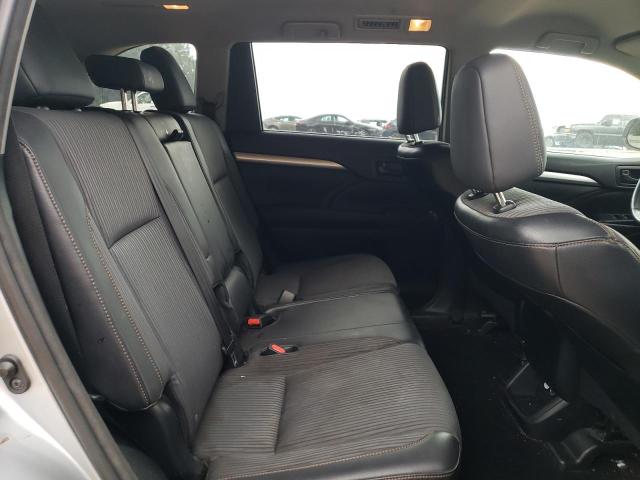 Photo 11 from auction – 2015 TOYOTA HIGHLANDER with VIN 5TDZKRFH7FS090899