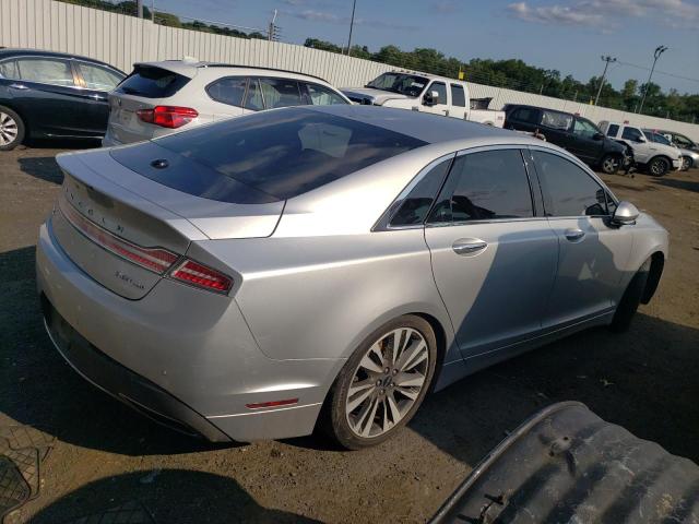Photo 3 from auction – 2017 LINCOLN MKZ RESERV with VIN 3LN6L5FC7HR612655