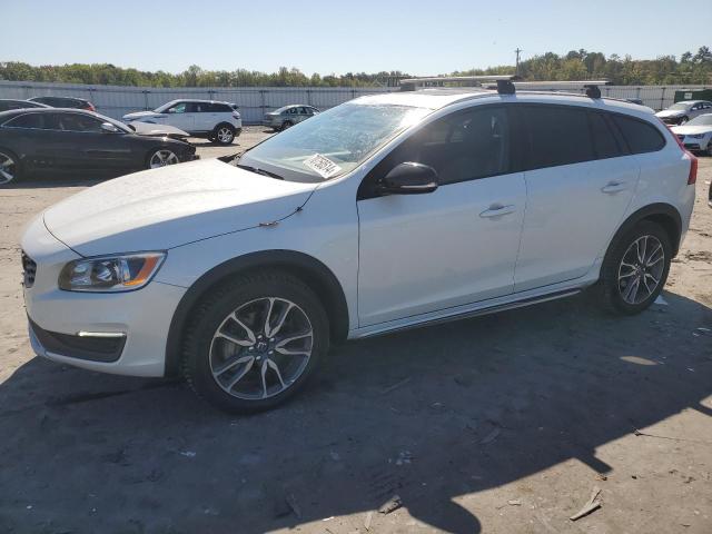 Photo 1 from auction – 2016 VOLVO V60 CROSS with VIN YV4612HK0G1008593