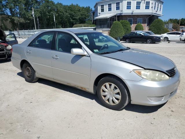 Photo 4 from auction – 2006 TOYOTA CAMRY LE with VIN 4T1BE30K56U162989