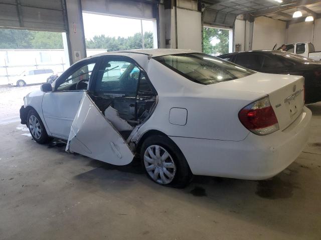 Photo 2 from auction – 2005 TOYOTA CAMRY LE with VIN 4T1BE32K25U579613
