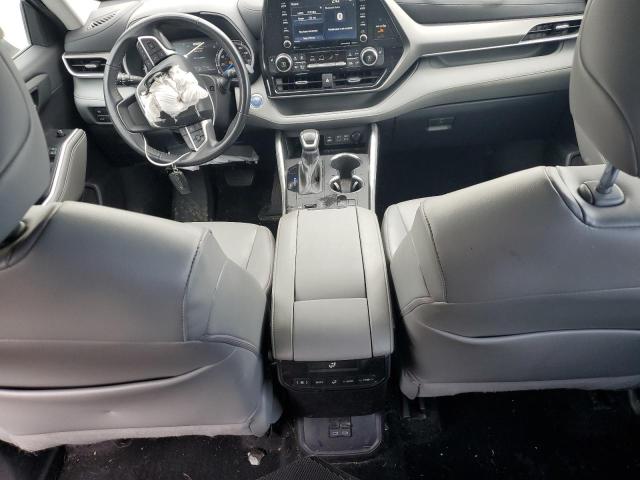 Photo 8 from auction – 2022 TOYOTA HIGHLANDER with VIN 5TDGBRCH7NS539377