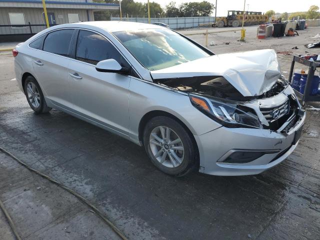 Photo 4 from auction – 2017 HYUNDAI SONATA SE with VIN 5NPE24AF3HH507600