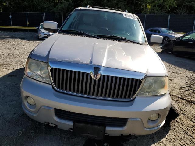 Photo 5 from auction – 2004 LINCOLN NAVIGATOR with VIN 5LMFU28R34LJ00328