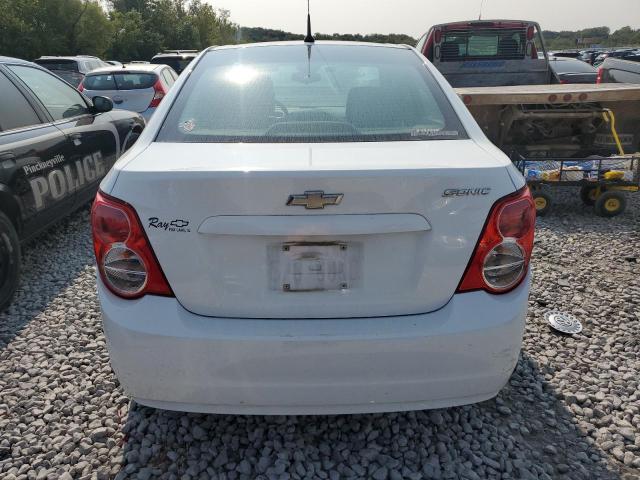 Photo 6 from auction – 2013 CHEVROLET SONIC LS with VIN 1G1JA5SH1D4184048