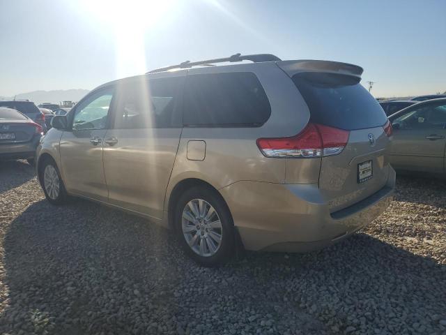Photo 2 from auction – 2013 TOYOTA SIENNA XLE with VIN 5TDDK3DC6DS061132