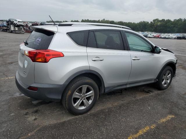 Photo 3 from auction – 2015 TOYOTA RAV4 XLE with VIN 2T3RFREV1FW273581