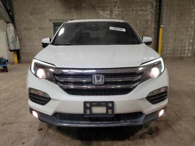 Photo 5 from auction – 2017 HONDA PILOT TOUR with VIN 5FNYF6H91HB009522