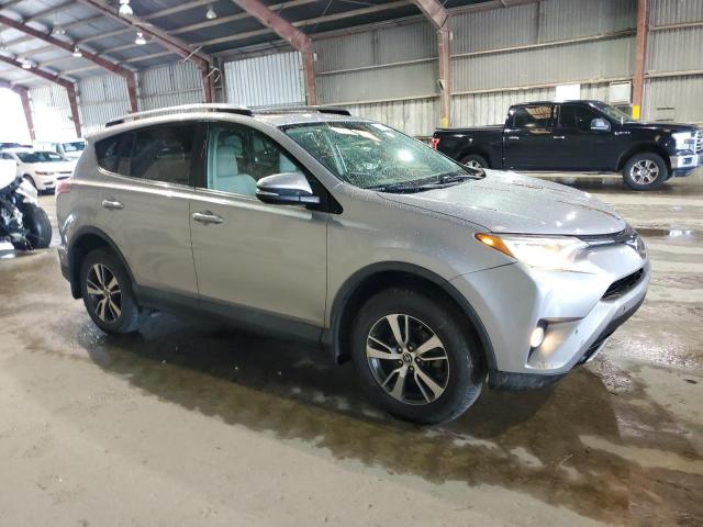 Photo 4 from auction – 2017 TOYOTA RAV4 XLE with VIN 2T3WFREV2HW393492