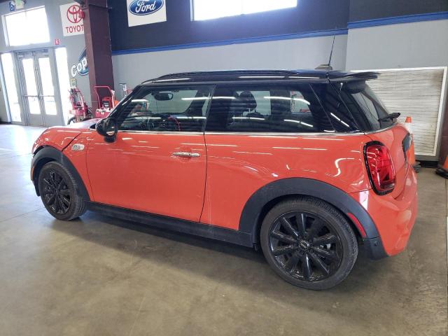 Photo 2 from auction – 2019 MINI COOPER S with VIN WMWXP7C58K2C62852