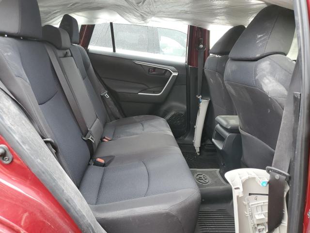 Photo 11 from auction – 2021 TOYOTA RAV4 LE with VIN JTMF1RFV5MD071708