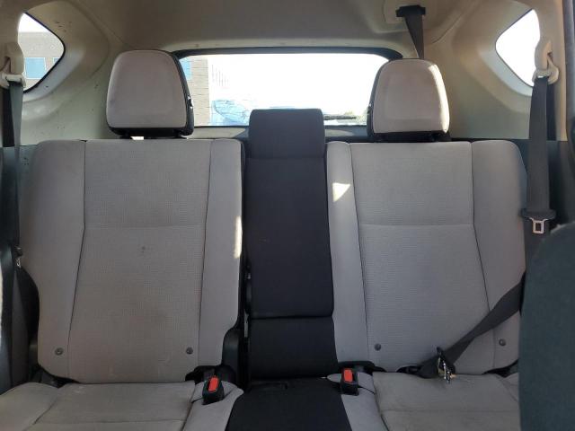 Photo 10 from auction – 2016 TOYOTA RAV4 XLE with VIN JTMRFREV4GD183646
