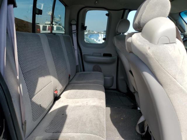 Photo 10 from auction – 2001 FORD F150 with VIN 1FTRX17L61NB04831