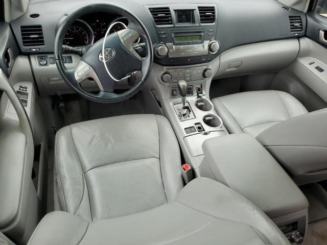 Photo 8 from auction – 2010 TOYOTA HIGHLANDER with VIN 5TDKK3EH4AS018244