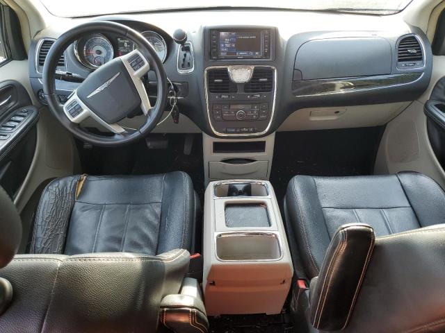 Photo 8 from auction – 2014 CHRYSLER TOWN & COU with VIN 2C4RC1BG7ER255837