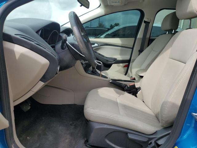 Foto 7 de la subasta – 2015 FORD FOCUS SE con VIN 1FADP3K25FL302619