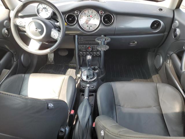 Photo 8 from auction – 2006 MINI COOPER with VIN WMWRC33526TJ77841
