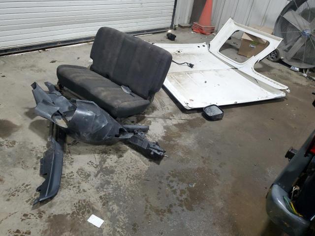 Photo 12 from auction – 2004 JEEP WRANGLER / with VIN 1J4FA49S34P777430