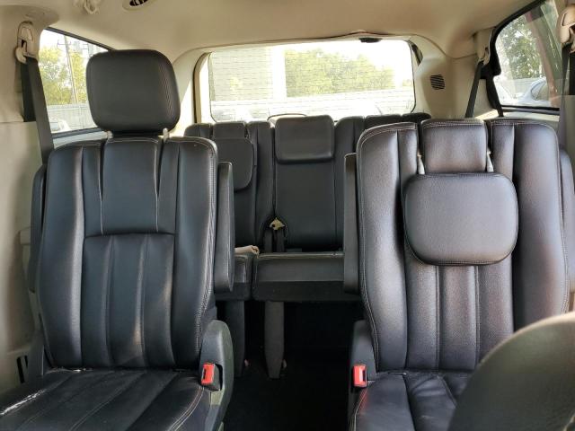 Photo 10 from auction – 2013 CHRYSLER TOWN & COU with VIN 2C4RC1BG6DR511349