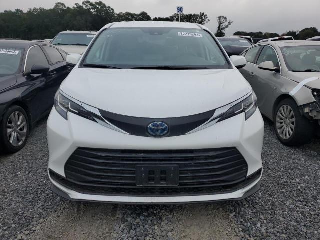 Photo 5 from auction – 2021 TOYOTA SIENNA LE with VIN 5TDKRKEC7MS056579